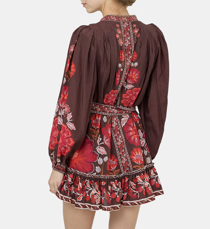 فستان جيجي مزدان برسوم قصير