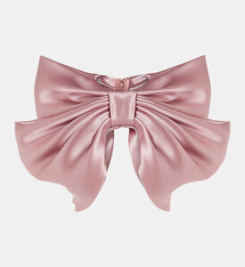 ياقة مارغو كبيرة الحجم بشكل عقدة