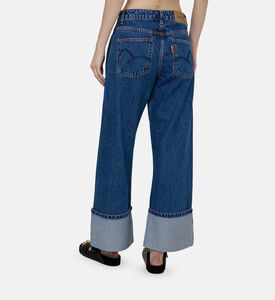 جينز بأرجل عريضة بطية