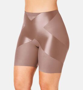 Spanx Short, Model View