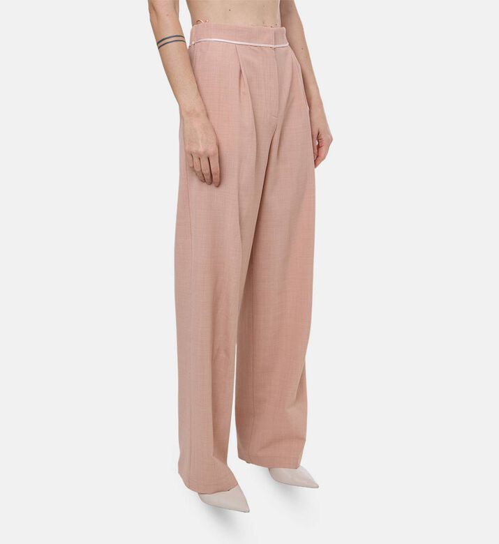 Forte-Forte High-waisted Pleated Design Pants, Model View