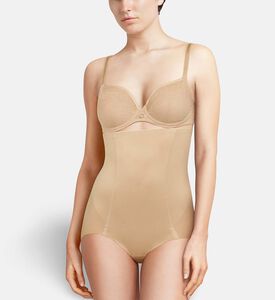 Chantelle Basic Shaping High Waist Brief, Model View