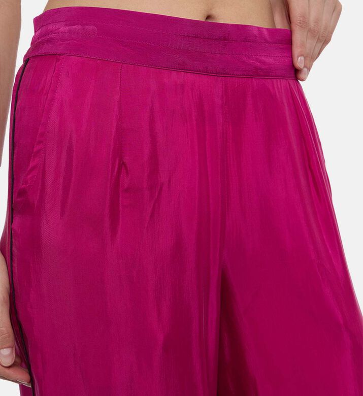 Niluu Pleats-detail Wide-leg Pants, Model View