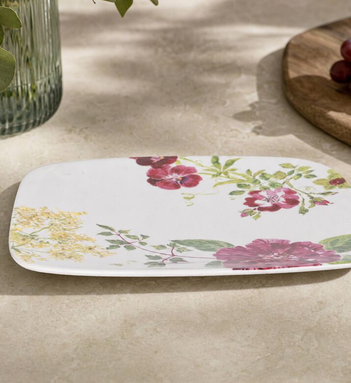 Gien Millfill Flower Printed Square Plate, Model View
