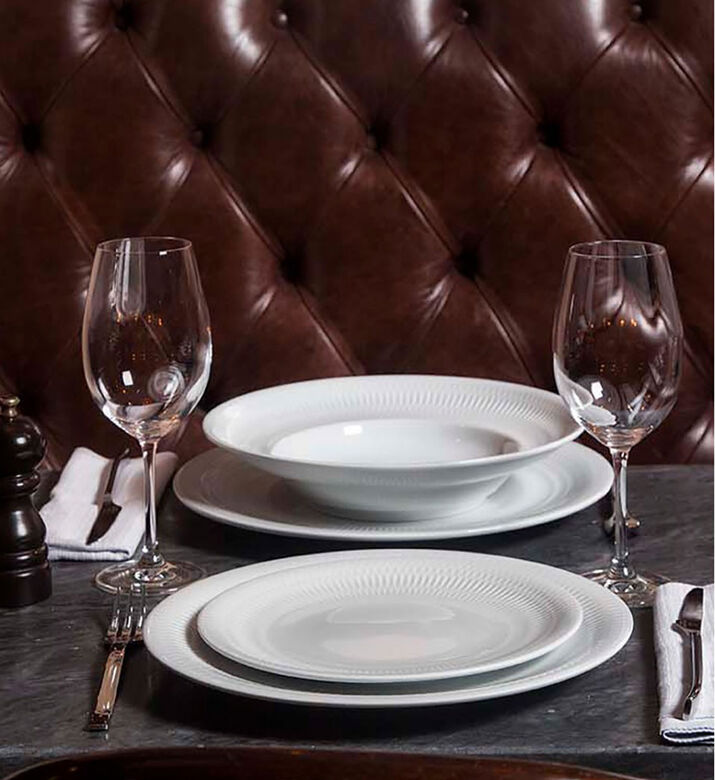 Utopia Porcelain Charger Plate