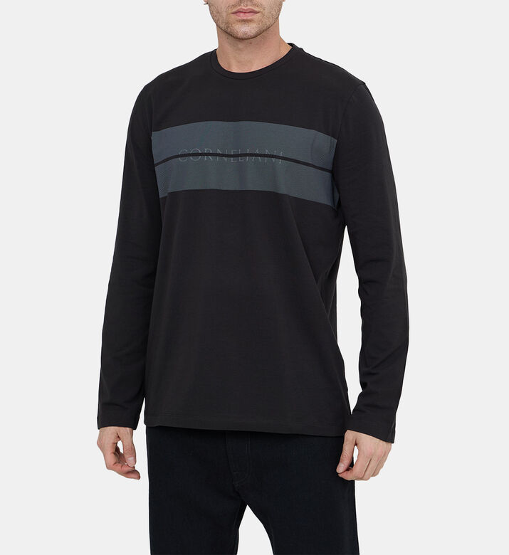 تيشيرت قطن بخطوط متباينة