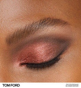 ظلال عيون آيكونيك سموك كولور كواد