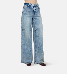 بنطال جينز واسع الساقين