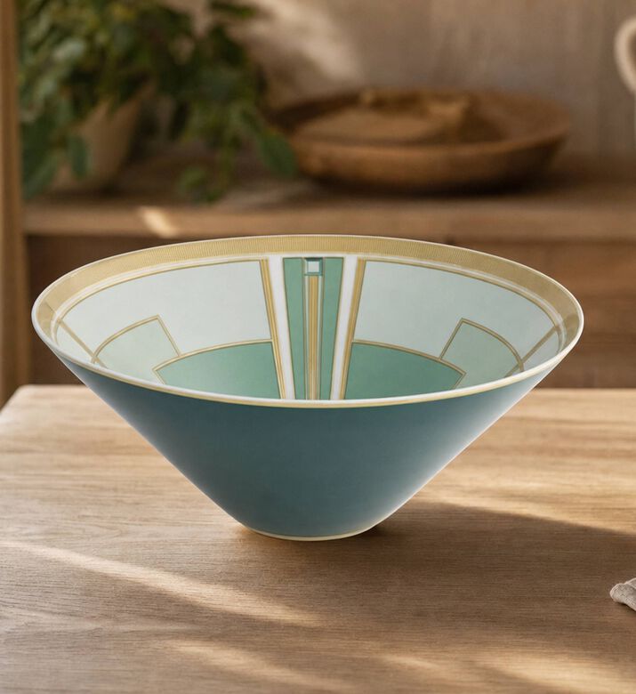 Vista Alegre Emerald Salad Bowl, Model View
