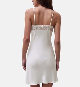 Chantelle Not Found, Ivory, Xl, Model View