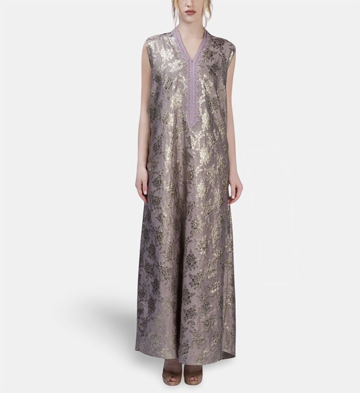 Moonlight Abaya, Model View