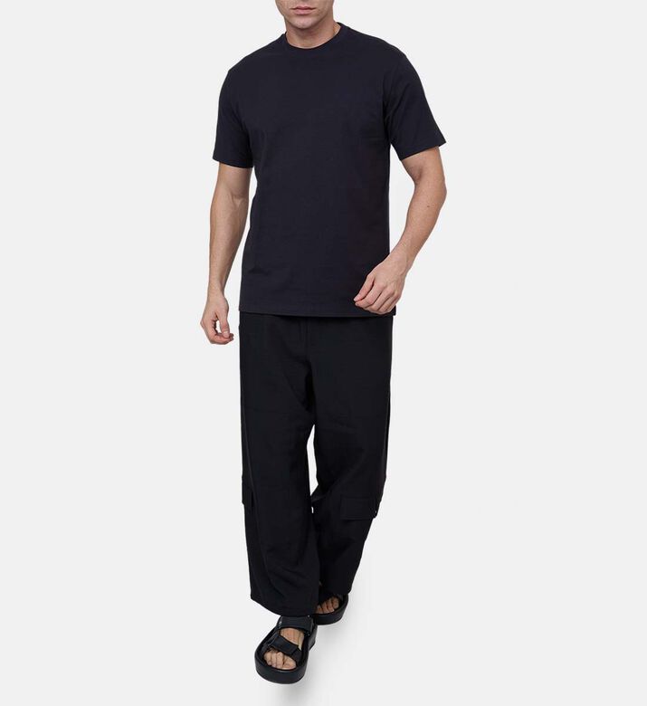 تيشيرت قطن بياقة دائرية وأكمام قصيرة