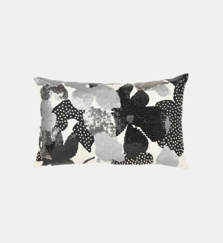 وسادة مطرزة بتسلسل دونا