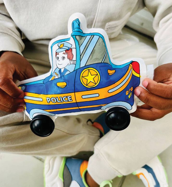 Ara creative Light-up Fire Police Set, Packshot View