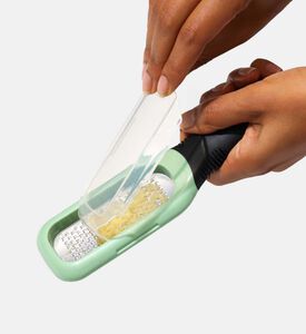 Oxo Good Grips Etched Ginger Garlic Grater, Packshot View