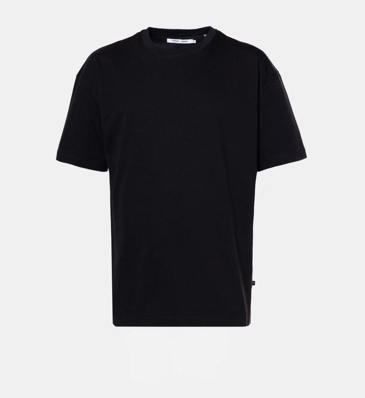 تيشيرت قطن بقصة عادية وأكمام قصيرة