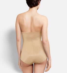 Chantelle Basic Shaping High Waist Brief, Model View