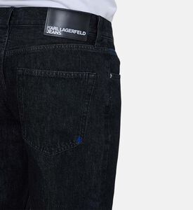 بنطال جينز بقصة عادية