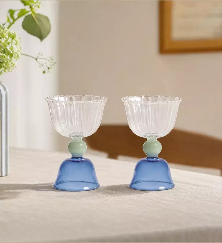 &k Amsterdam Tulip Design Glasses Set-2, Blue, Model View