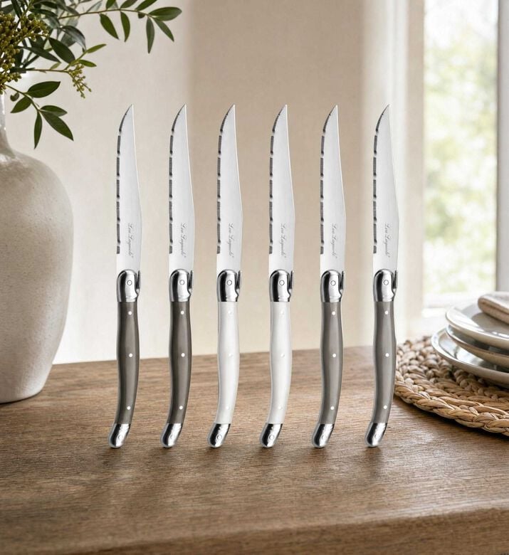 Lou Laguiole Wooden Box Steak Knives 6-piece Set, Model View