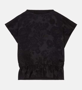 بلوزة قصيرة الأكمام مطرزة بأزهار