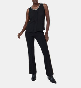 بنطال بخط جانبي ملون