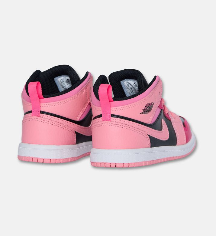 Nike Shoes, Packshot View