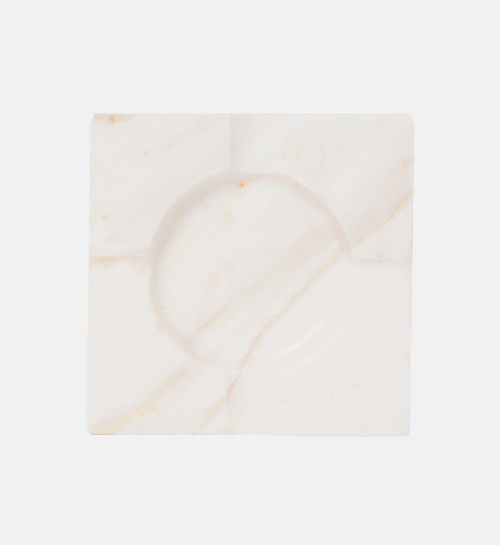 منفضة سجائر رخامية بلمسة لامعة