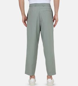 بنطال كلاسيكي بقصّة عادية