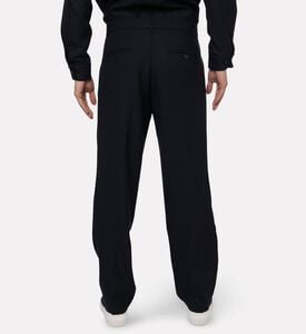 Samsoe Pant Sanoah, Model View