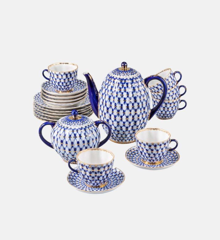 Cobalt Net Tulip Cake Plate