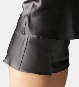 حلم السراويل الحرير