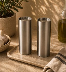 Stelton Arne Jacobsen Salt Pepper Set, Packshot View