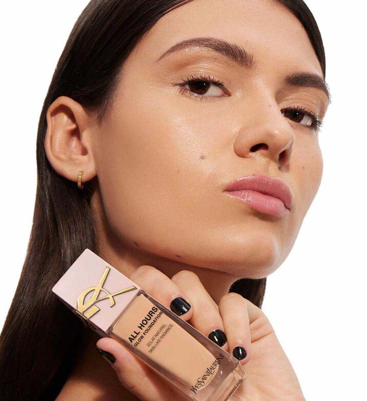 All Hours Glow Foundation