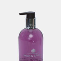 Fiery Pink Pepper Fine Liquid Hand Wash Glass Bottle 200 Ml