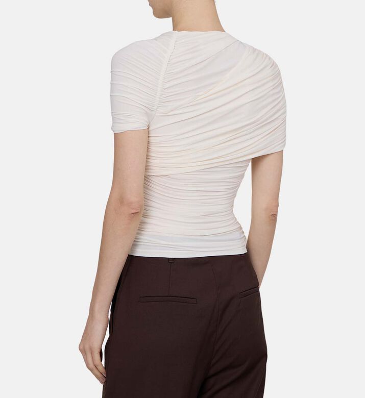 بلوزة فيغا بتفاصيل كشكشة