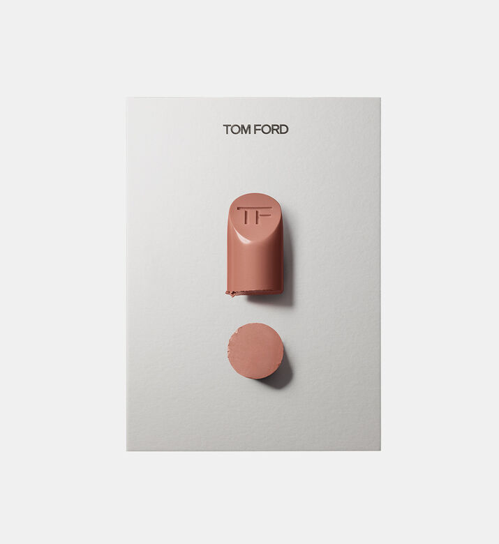 لون شفاه رنواي