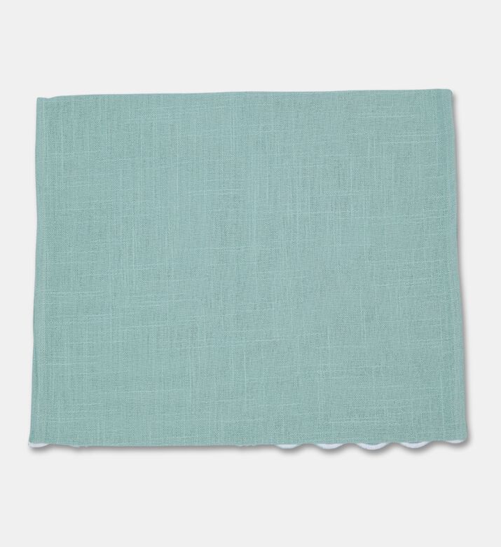 Home Deco and More Adelina Scalloped Design Table Runner, Packshot View