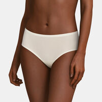 Soft Stretch Seamless Shorty