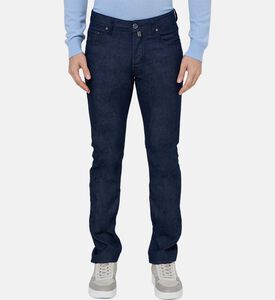 بنطال جينز ضيق بتفصيل وشاح