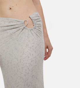 تنورة طويلة إمبر مجبوكة مرقطة ومزينة بعقدة وحلقة