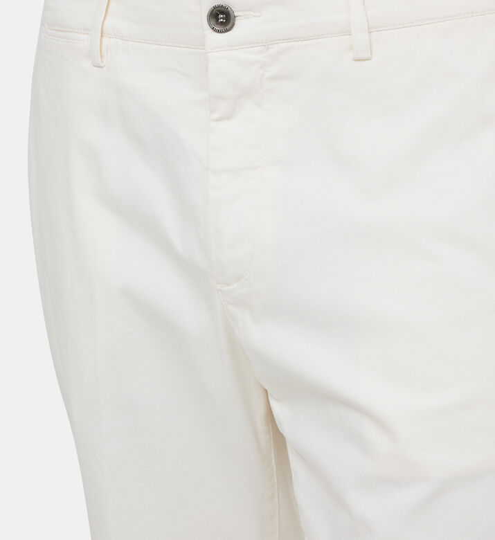 بنطال تشينو مصبوغ