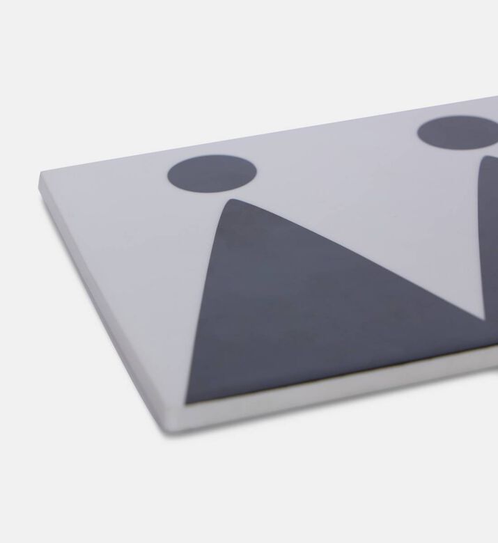 لوح سيراميك بنقاط وتعرجات