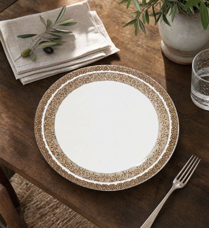 Gien Chevaux Du Vent 4-piece Dinner Plate Set, Model View