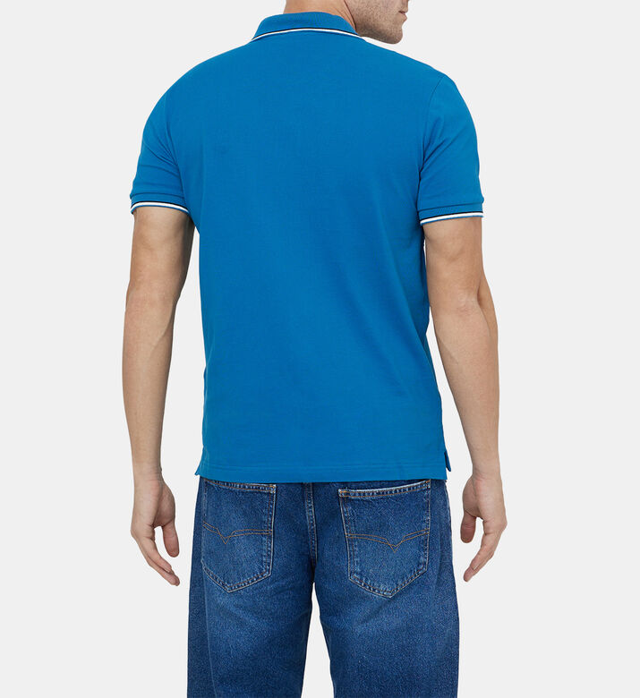 تيشيرت بولو قطن بأطراف متباينة