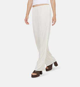 بنطال نازلي ساتان بطبعة