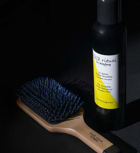 The Invisible Hold Hairspray 250 Ml