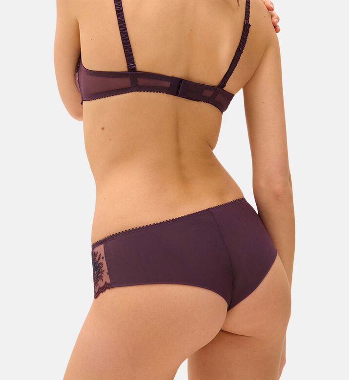 Simone Perele Shorty, Model View