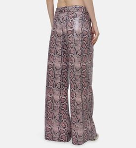 Alice and Olivia Pant Ecric, Model View
