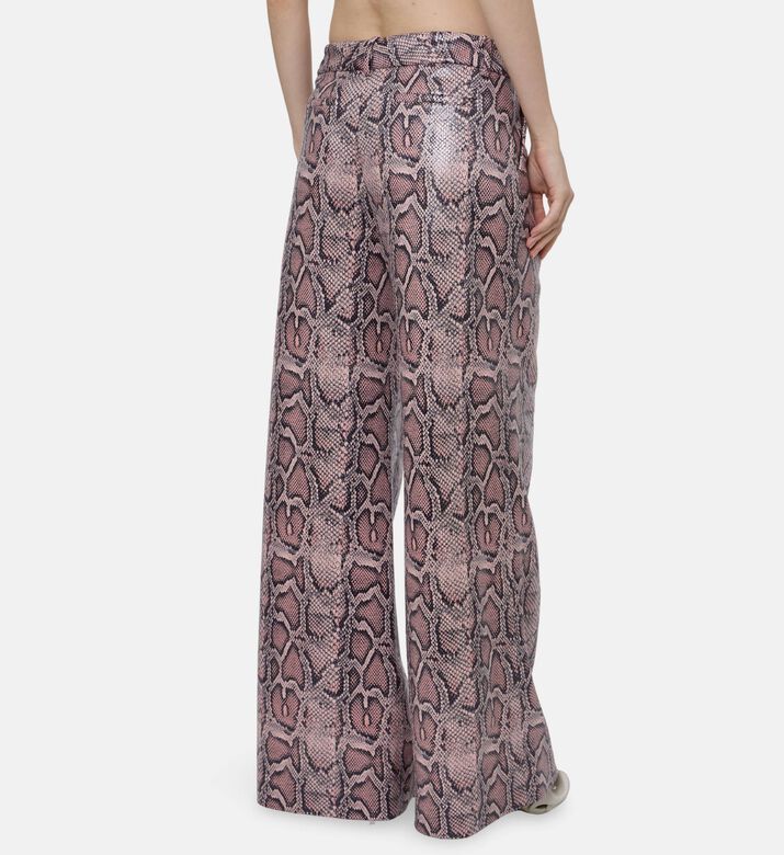 Alice and Olivia Pant Ecric, Model View